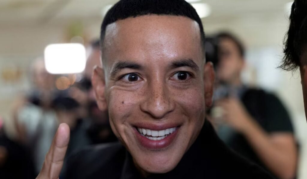 Daddy Yankee asume el control de sus empresas tras disputa legal con su esposa Mireddys González